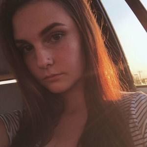 Meet your Posher, Jenni